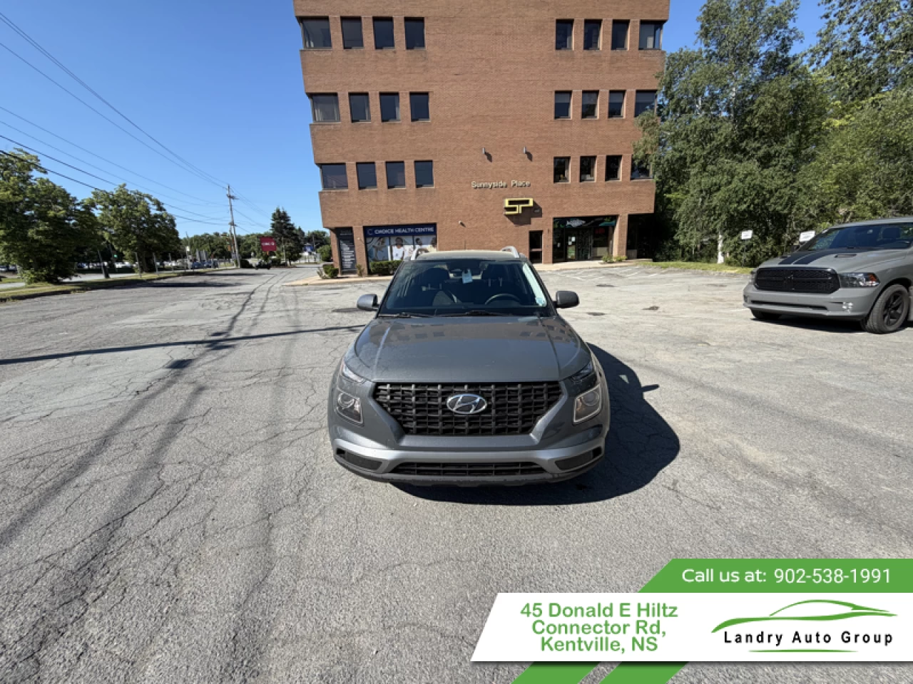 2025 Hyundai Venue Preferred IVT Main Image