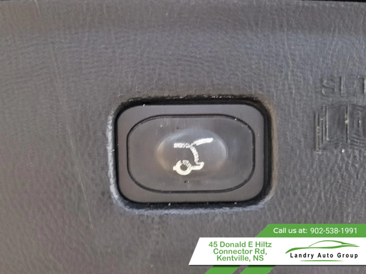2021 Ford Edge SEL Main Image