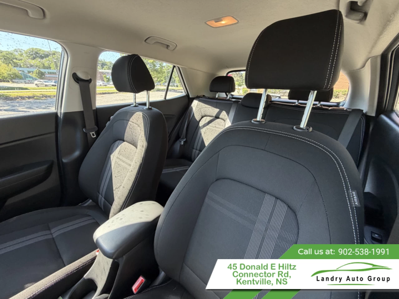 2025 Hyundai Venue Preferred IVT Main Image