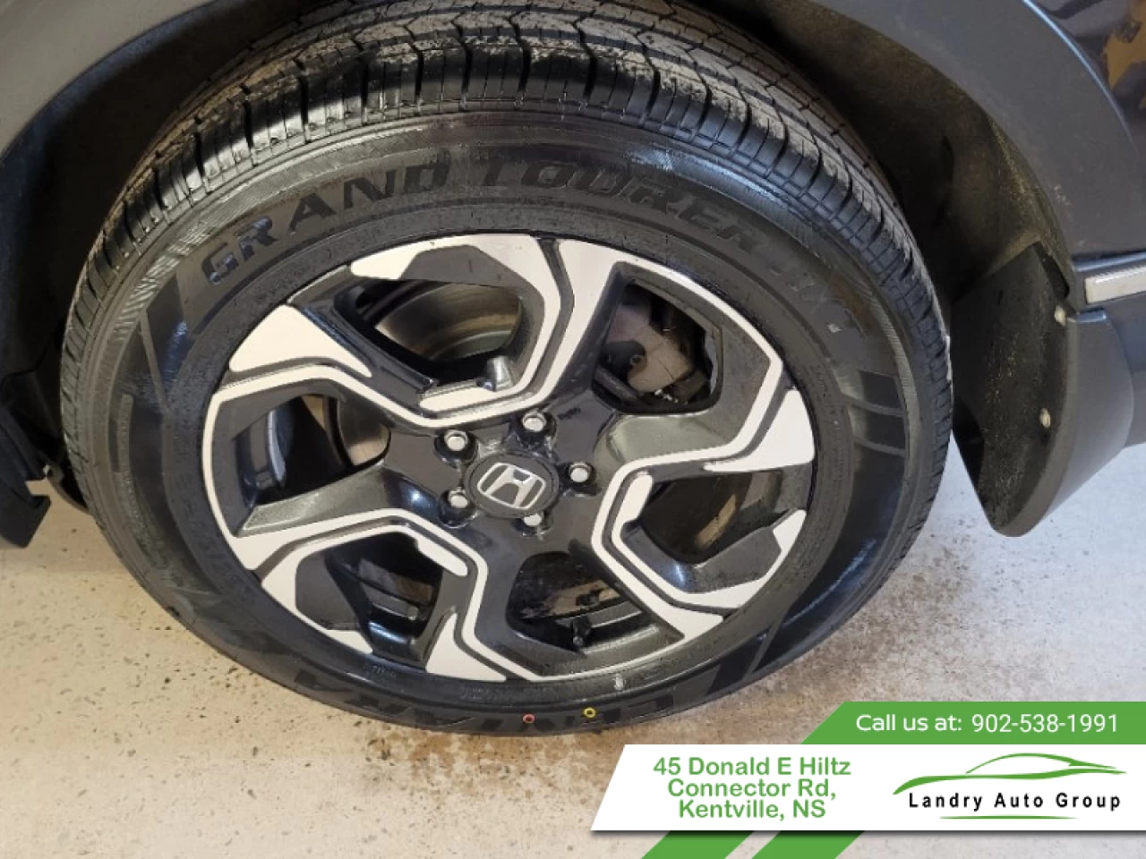 2019 Honda CR-V Touring AWD Main Image
