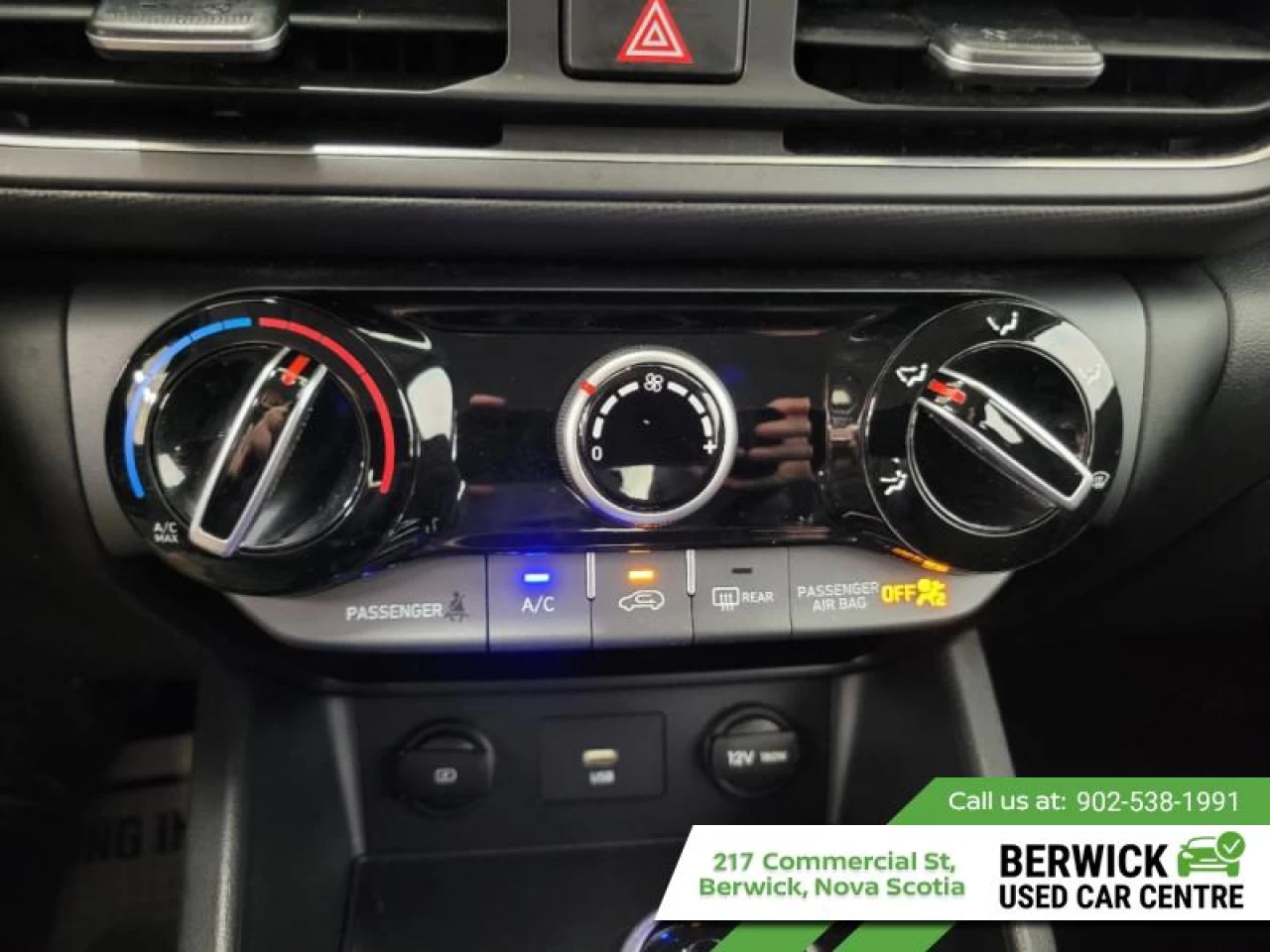 2023 Hyundai Kona 2.0L Preferred AWD Main Image