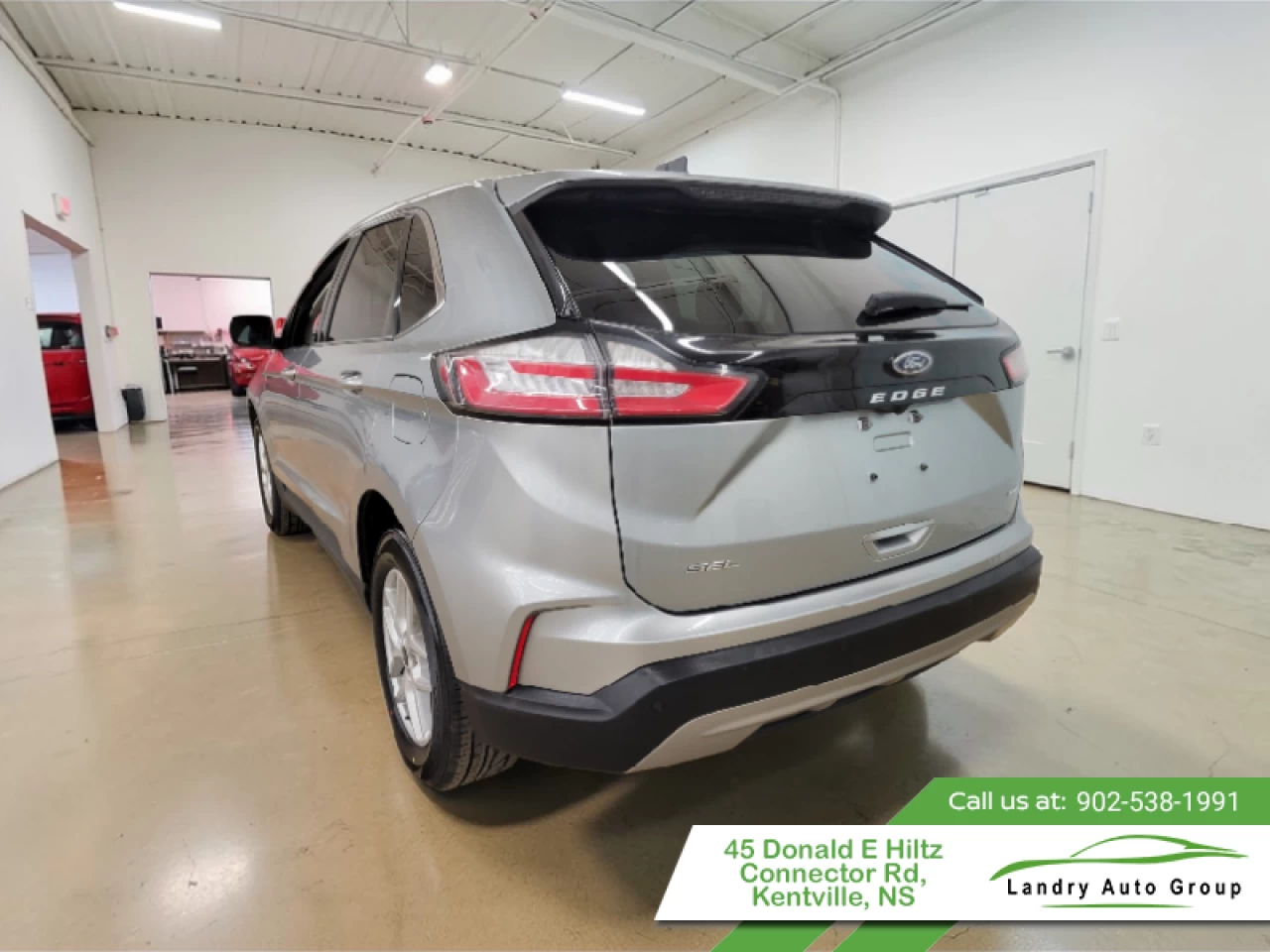 2024 Ford Edge SEL Main Image