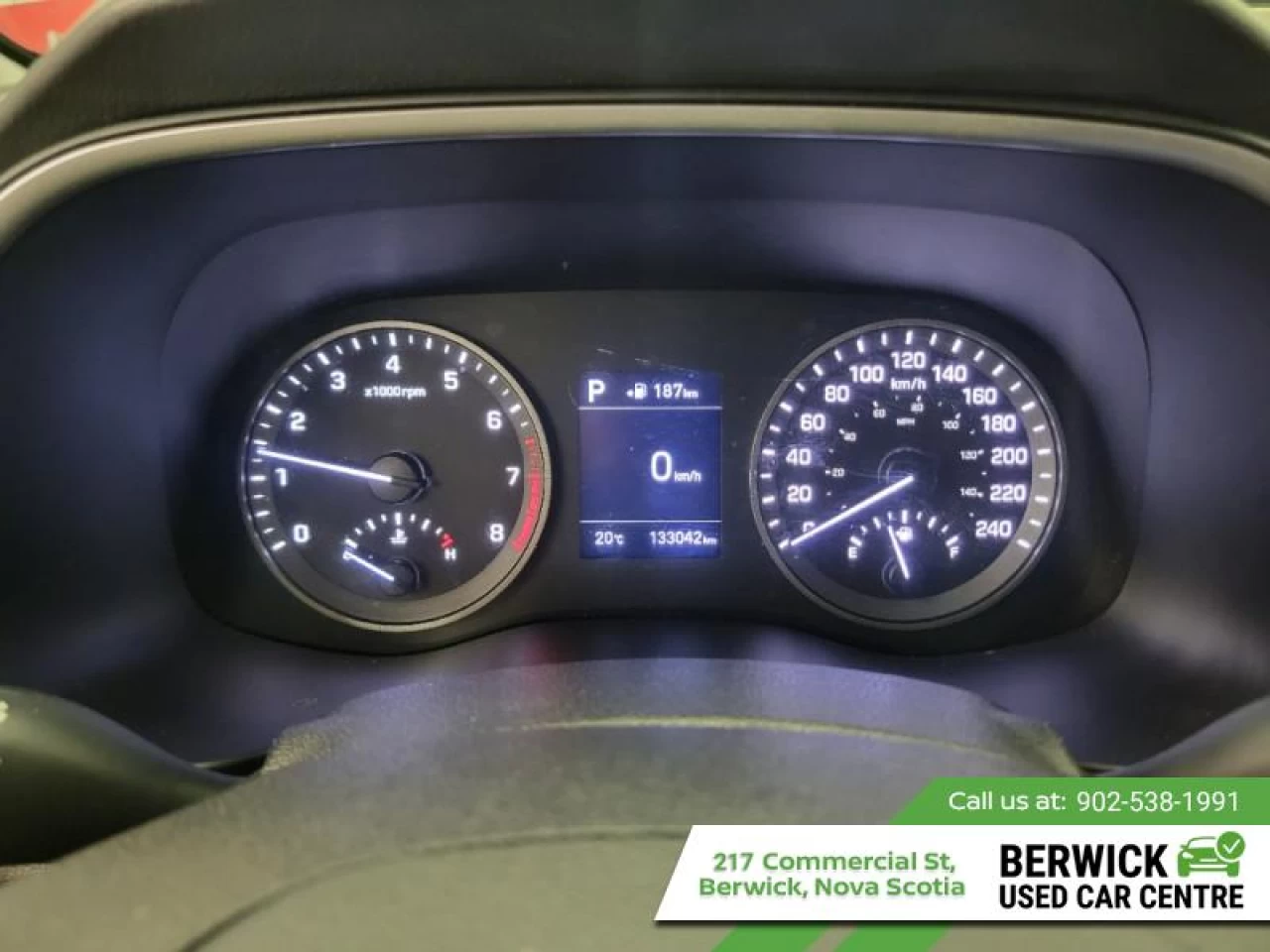 2021 Hyundai Tucson 2.0L Preferred AWD w/Sun and Leather Main Image