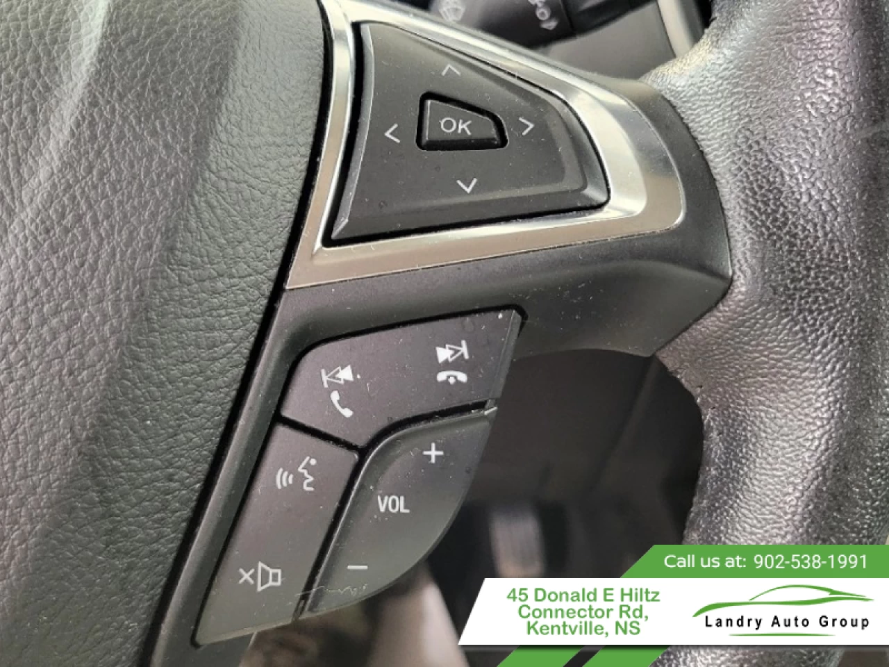 2021 Ford Edge SEL Main Image