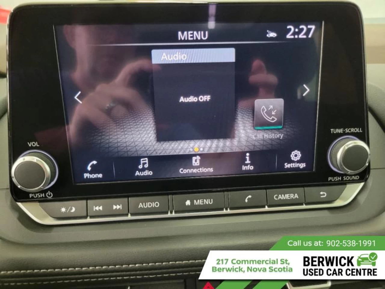 2023 Nissan Rogue SV Moonroof Main Image