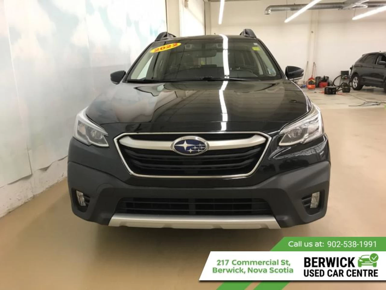 2022 Subaru Outback Limited Main Image