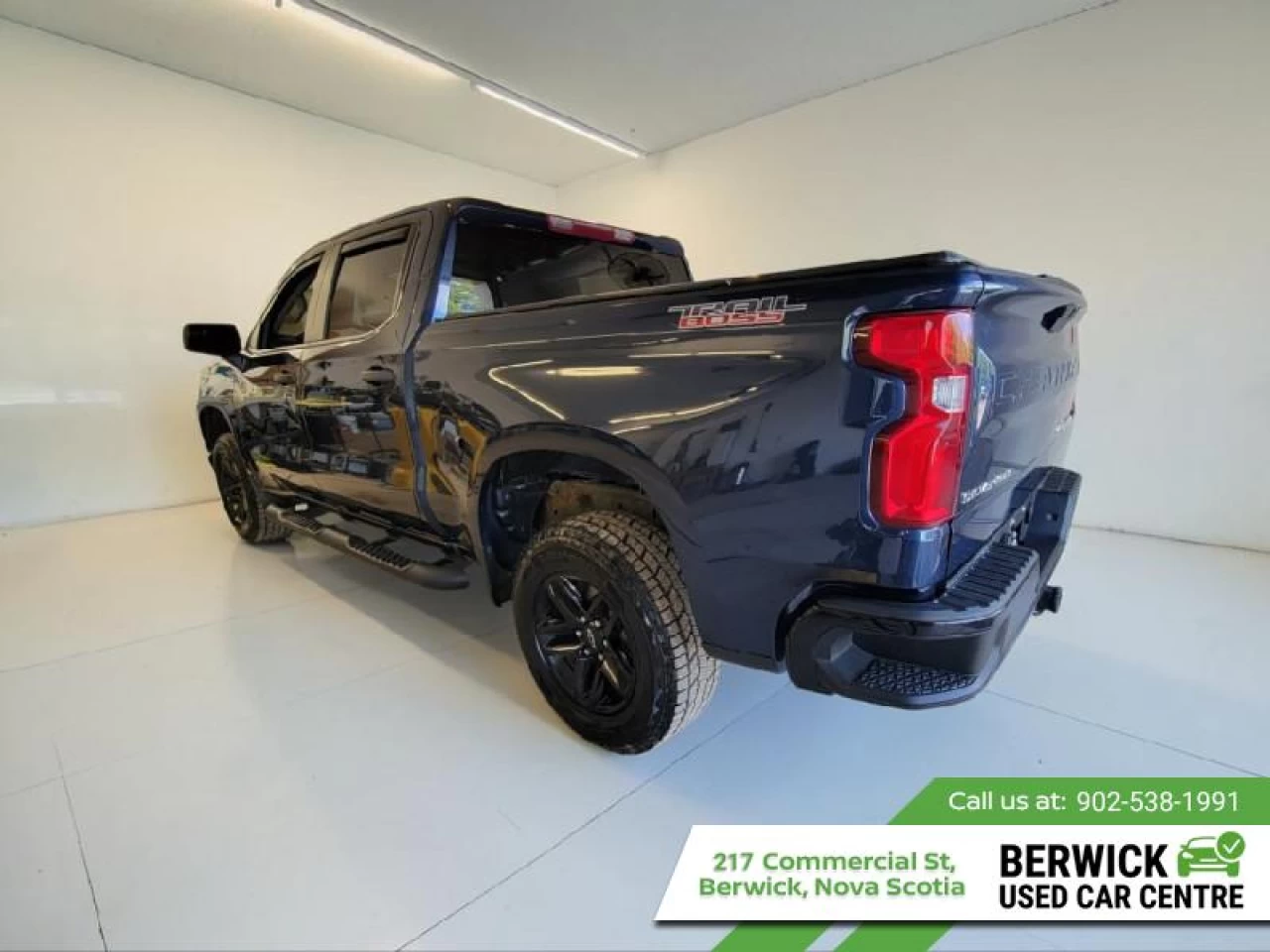 2022 Chevrolet Silverado 1500 LTD Custom Trail Boss Main Image
