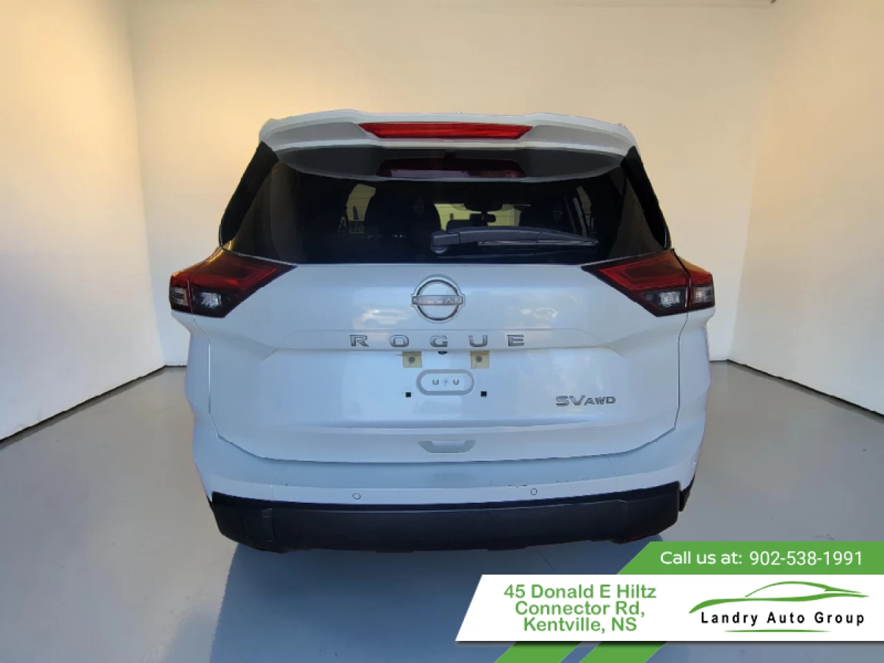 2024 Nissan Rogue SV Moonroof Main Image