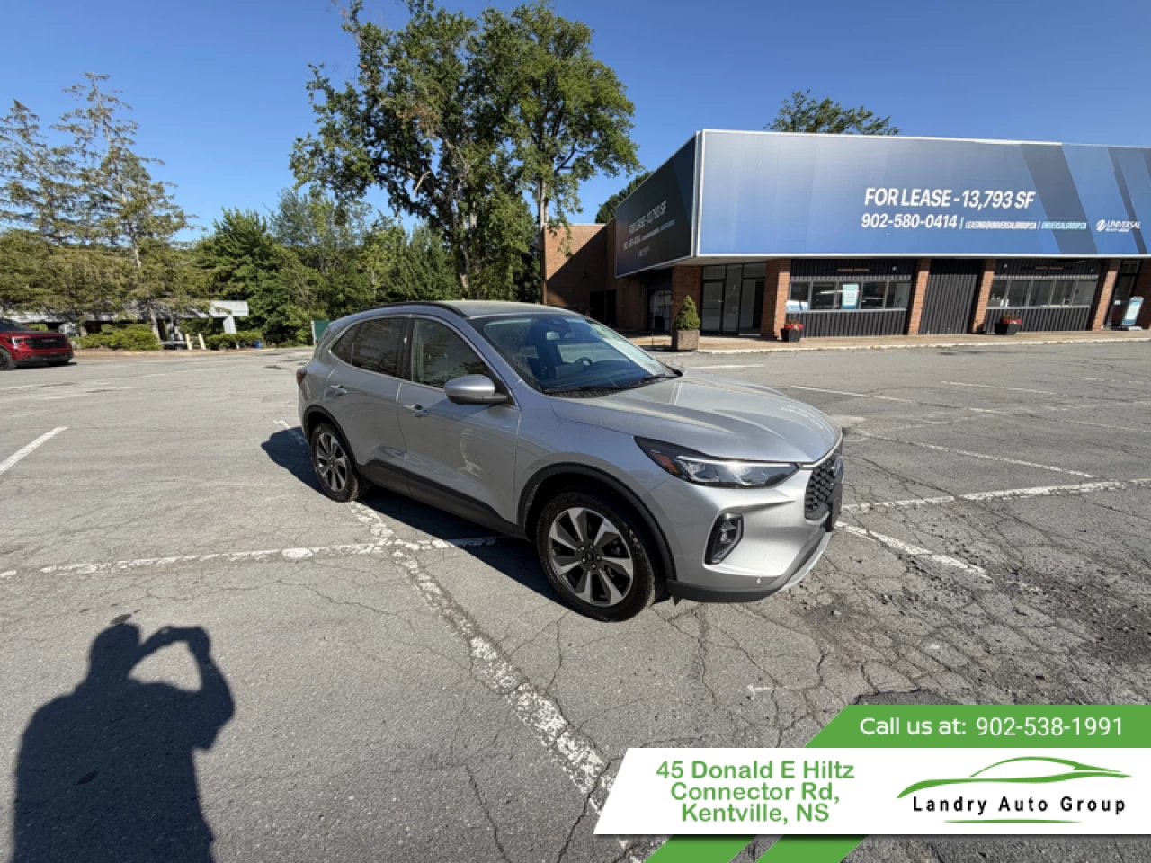 2023 Ford Escape Platinum Main Image