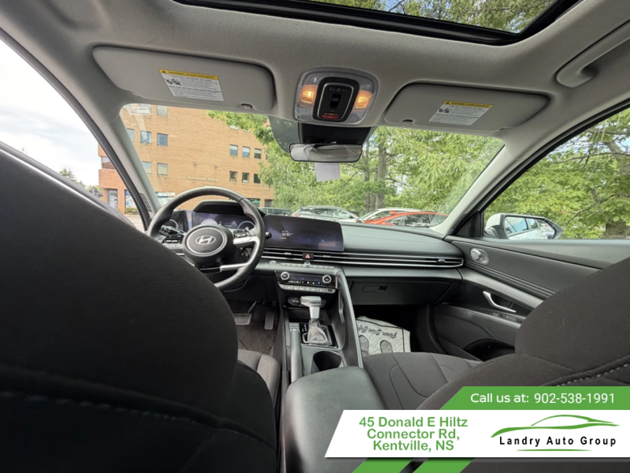 2025 Hyundai Elantra Preferred IVT w/Tech Pkg Main Image
