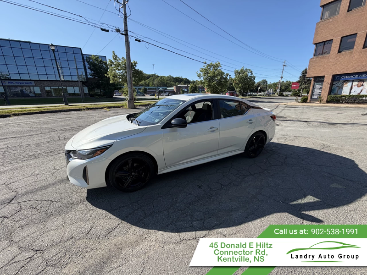 2024 Nissan Sentra SR CVT Main Image