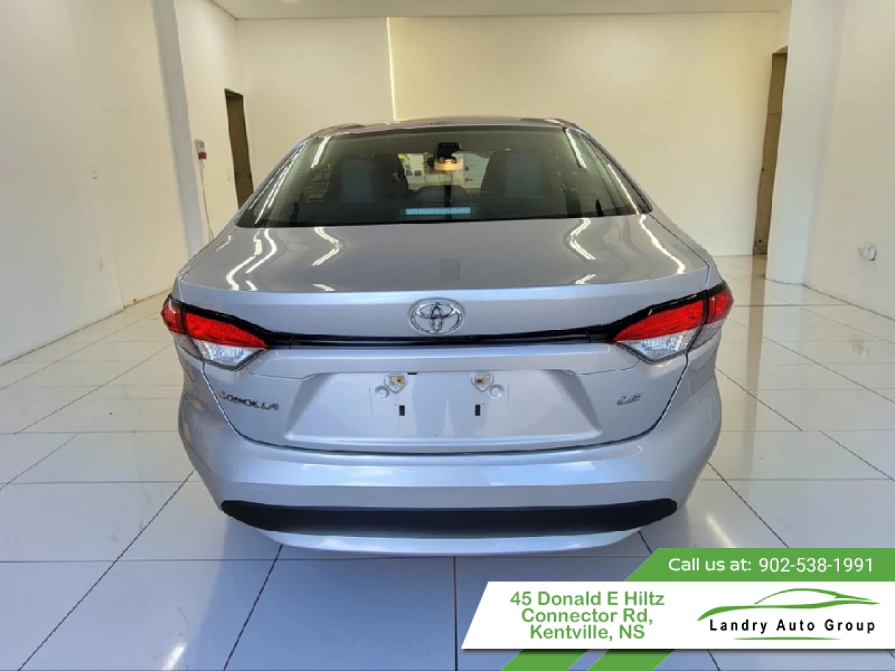 2021 Toyota Corolla LE CVT Main Image