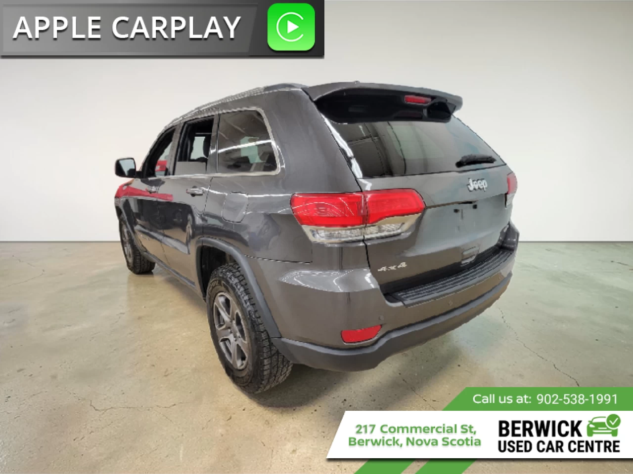 2019 Jeep Grand Cherokee Laredo E Main Image