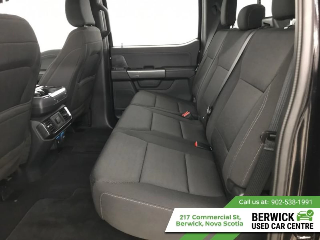 2023 Ford F-150 XLT Main Image