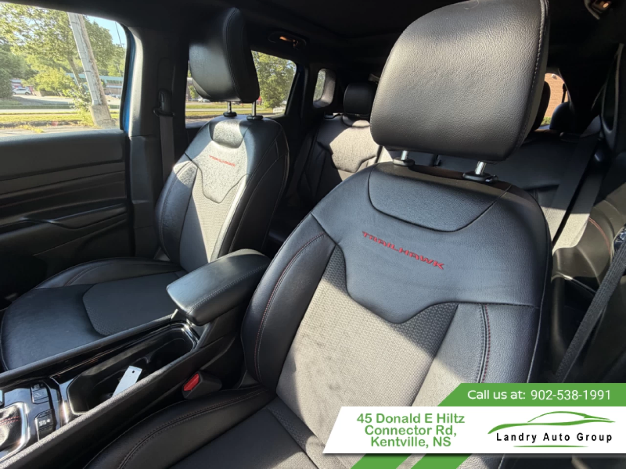 2024 Jeep Compass Trailhawk Main Image