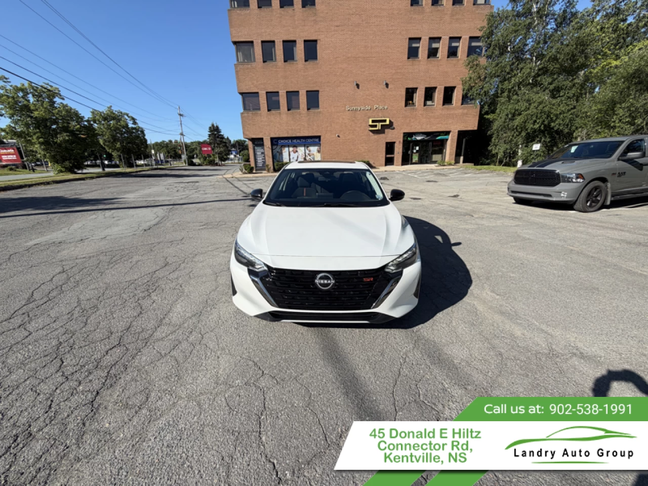 2024 Nissan Sentra SR CVT Main Image