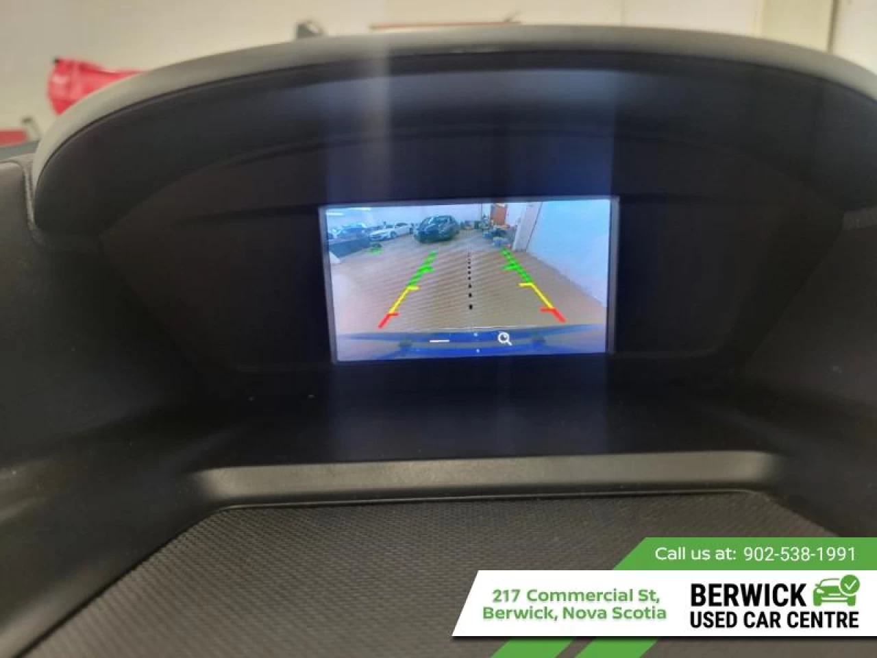 2018 Ford Escape SE Main Image