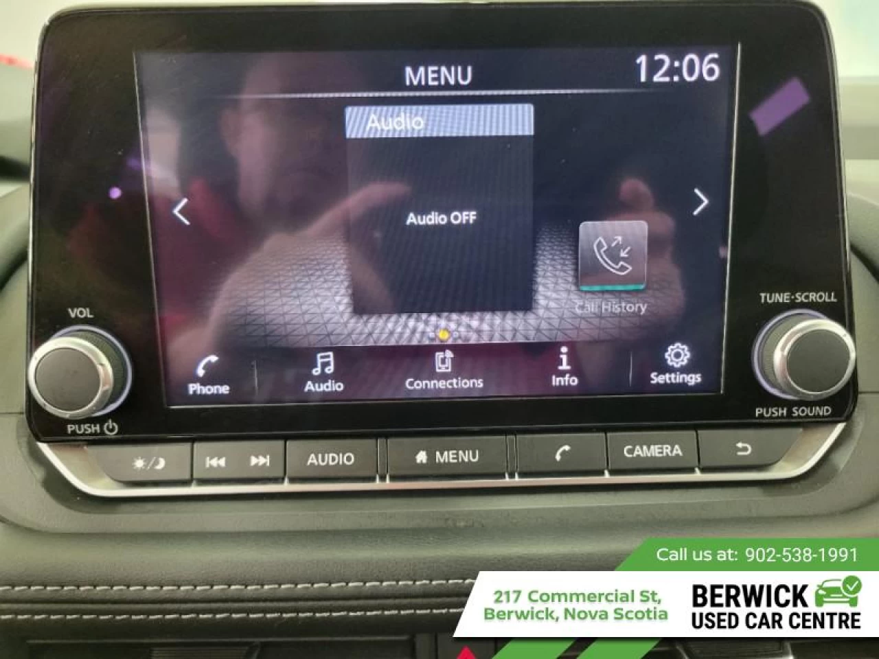 2024 Nissan Rogue S Main Image