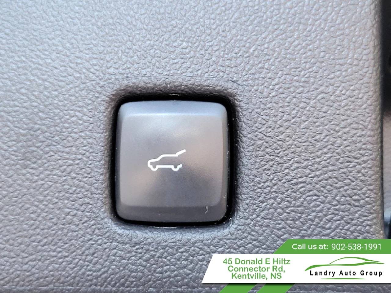 2022 Ford Escape SE Hybrid AWD Main Image
