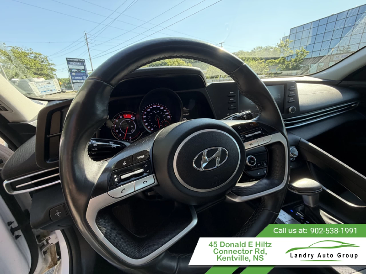 2021 Hyundai Elantra Preferred w/Sun & Tech Package IVT Main Image
