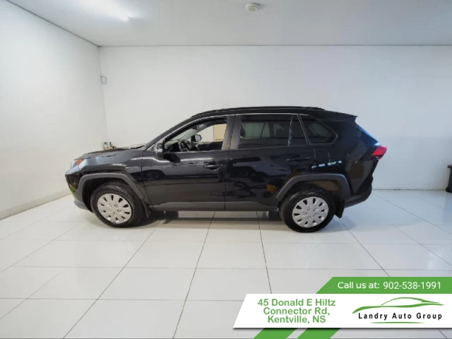 Toyota RAV4 FWD LE 2019