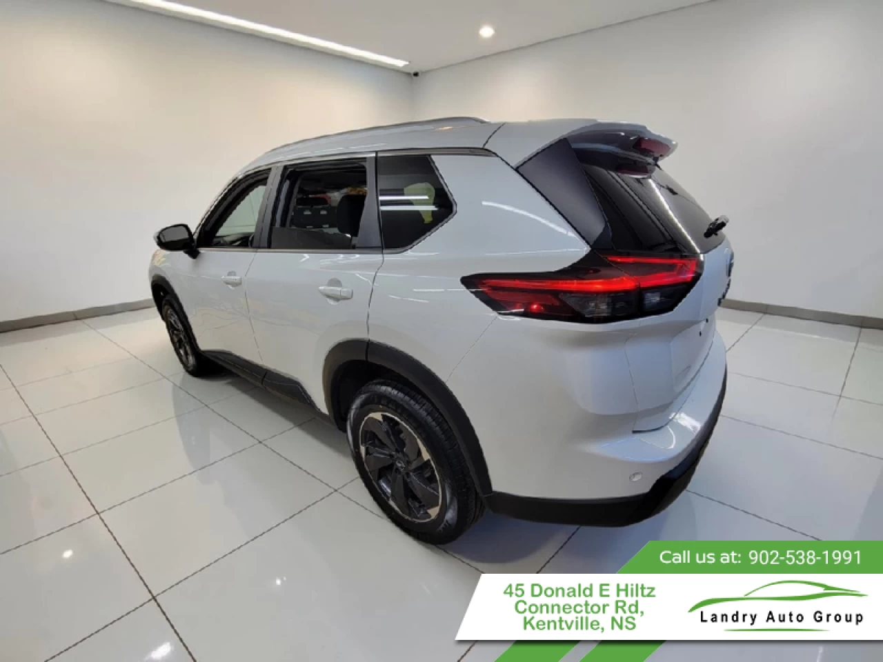 2025 Nissan Rogue SV Moonroof Main Image