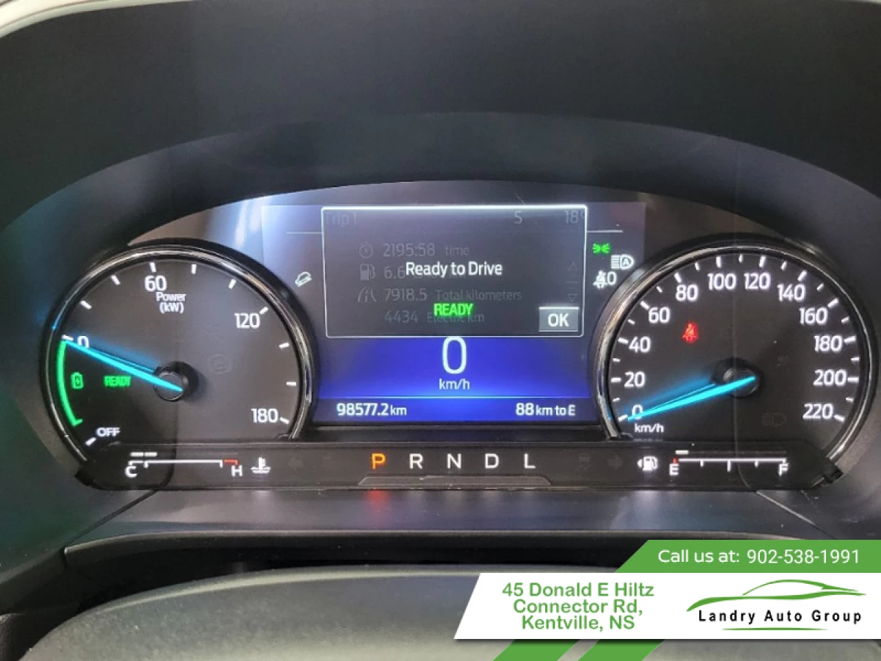 2022 Ford Escape SE Hybrid AWD Main Image