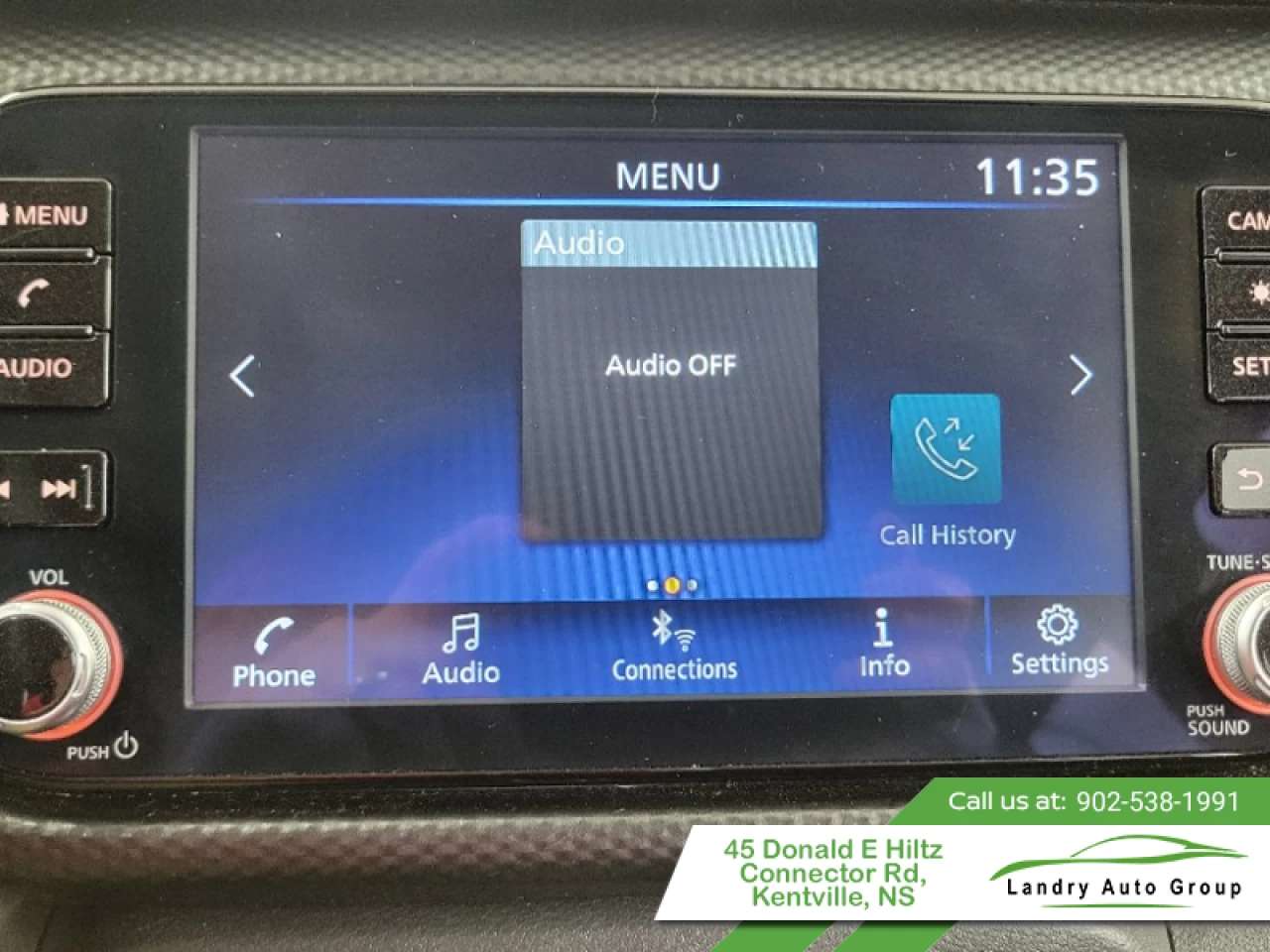 2025 Nissan Kicks Play SV Main Image