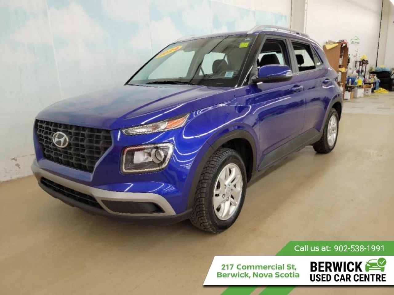 2024 Hyundai Venue Preferred Main Image