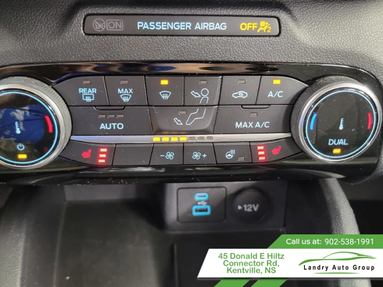 2022 Ford Escape SE Hybrid AWD Main Image