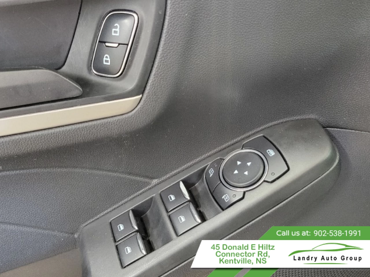 2022 Ford Escape SE Hybrid AWD Main Image