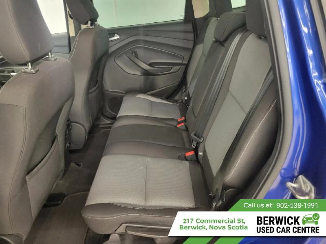 2018 Ford Escape SE Main Image