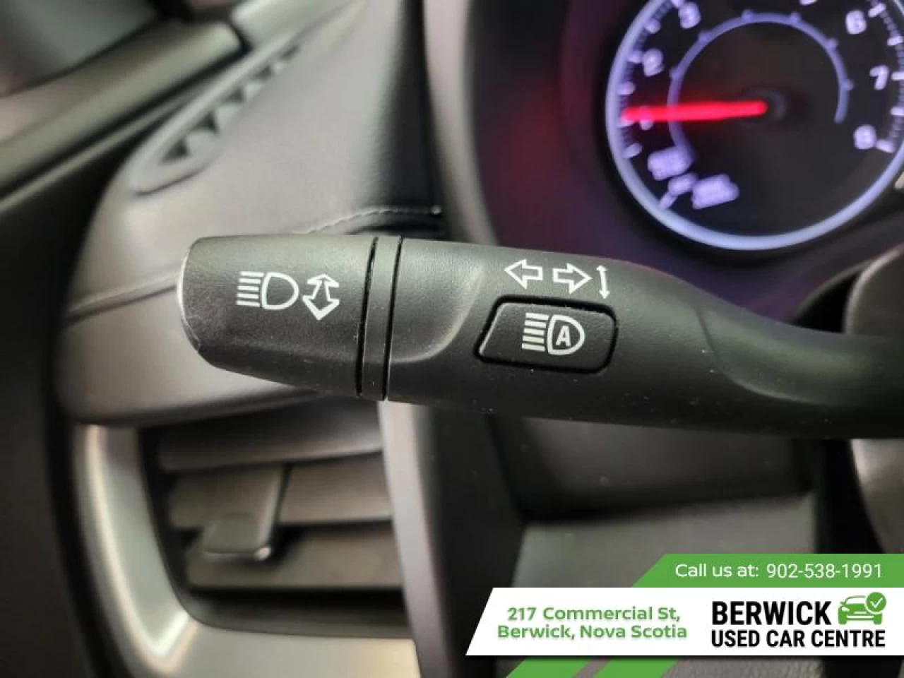 2024 GMC Terrain SLE Main Image