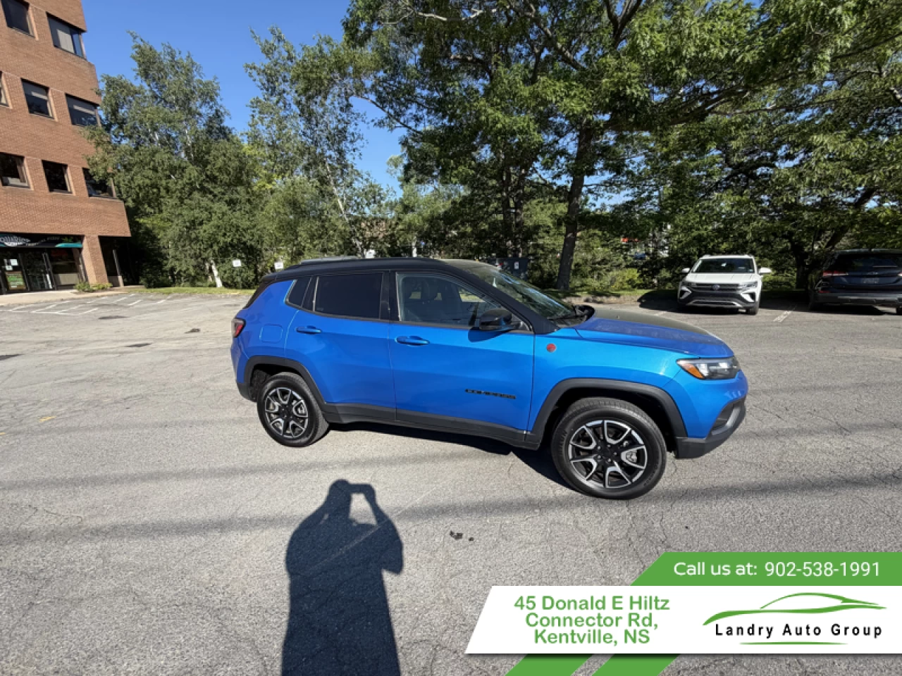 2024 Jeep Compass Trailhawk Main Image