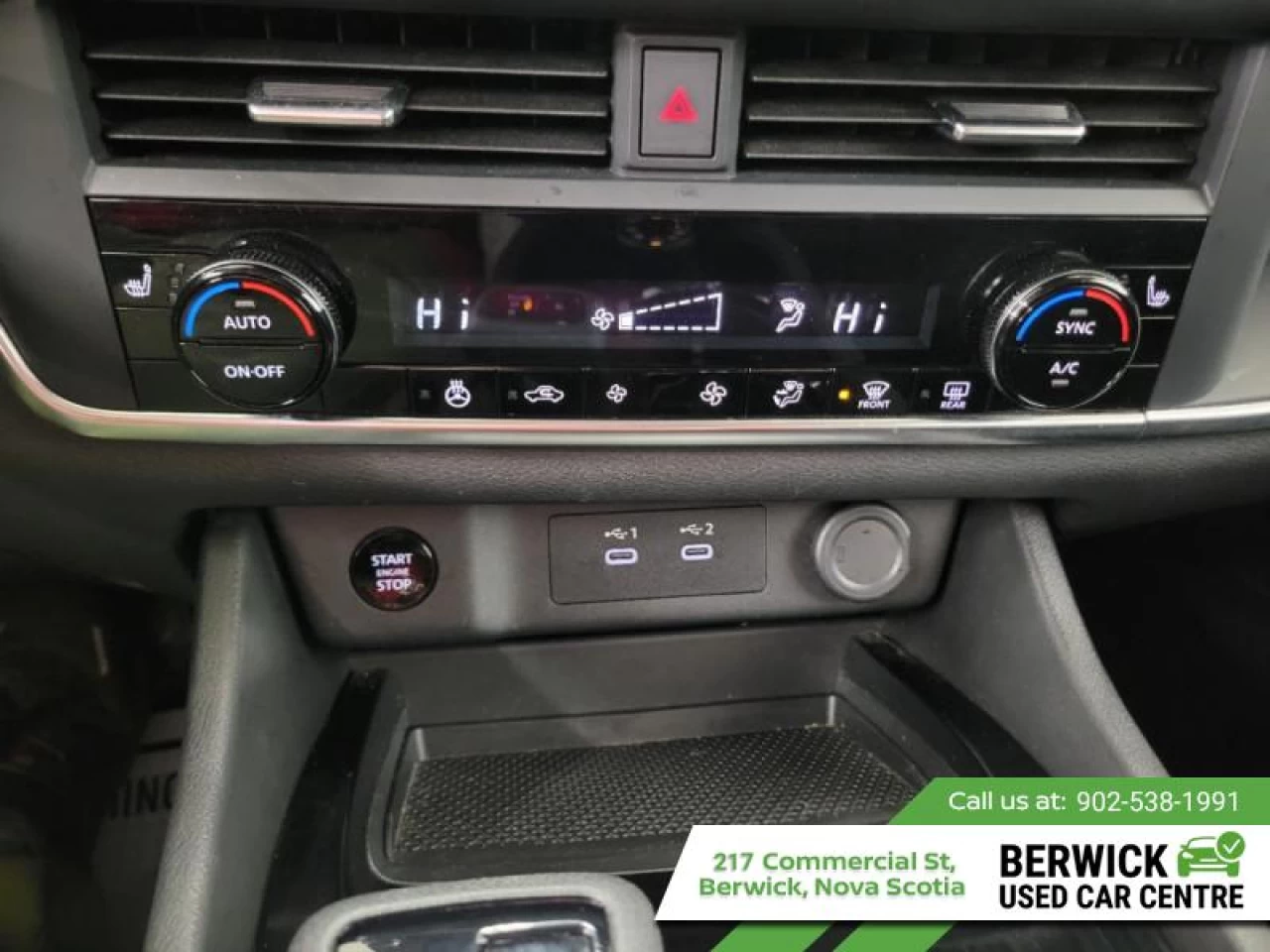 2024 Nissan Rogue S Main Image