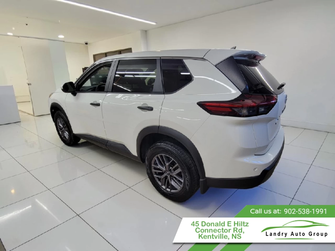 2024 Nissan Rogue S Main Image