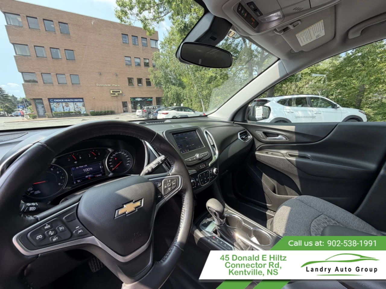 2022 Chevrolet Equinox LT Main Image